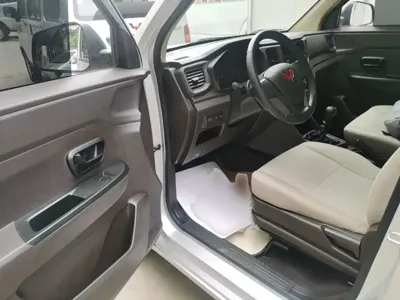 Wuling Hongguang V 2025, 31000 км, за 45500 CNY - фото 16