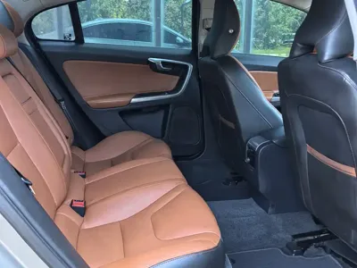 Volvo S60 2018, 86000 км, за 68500 CNY - фото 21
