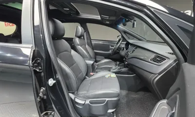 Kia Carens 2017, 110840 км, за 11500000 KRW - фото 10