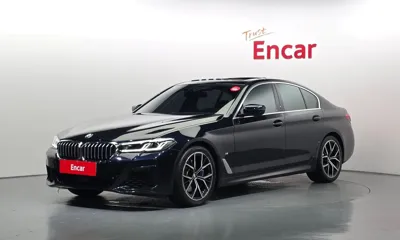 BMW 5-Series · 2021 год