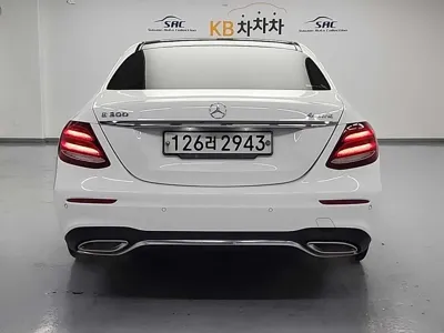 Mercedes-Benz E-Class 2020, 123447 км, за 28300000 KRW