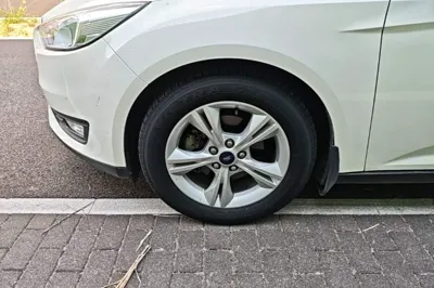 Ford Focus 2017, 82800 км, за 39798.1 CNY - фото 10