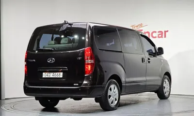 Hyundai Starex 2018, 102013 км, за 17990000 KRW