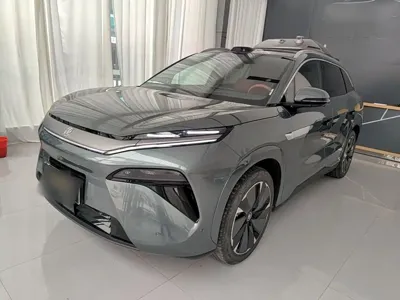 BYD 唐L · 2025 год