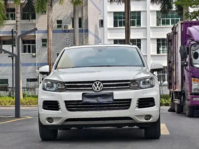 Volkswagen Touareg 2015, 150000 км, за 69800 CNY