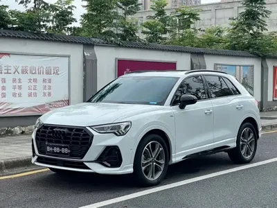Audi Q3 · 2023 год