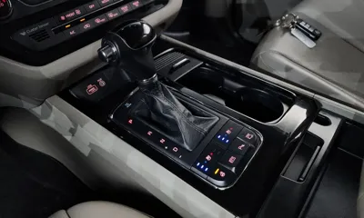 Kia Canival 2016, 166069 км, за 10200000 KRW - фото 9