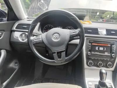 Volkswagen Passat 2015, 40400 км, за 43200 CNY - фото 6