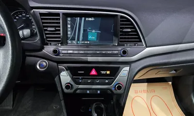 Hyundai Avante 2018, 133426 км, за 8400000 KRW - фото 14