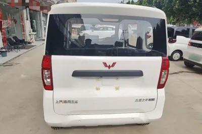 Wuling Zhiguang New Energy 2025, 100 км, за 62031.47 CNY - фото 5