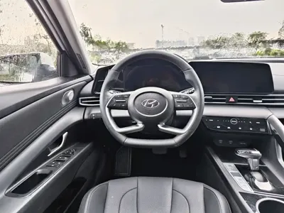 Hyundai Elantra 2022, 50000 км, за 59900 CNY - фото 13