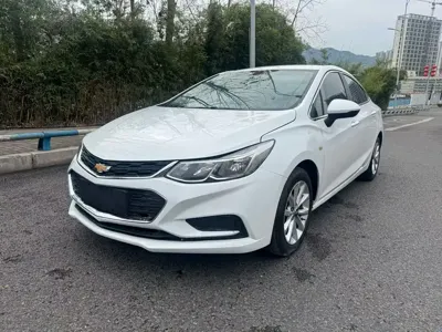 Chevrolet Cruze · 2017 год