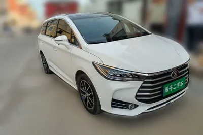 BYD Song Max 2017, 129300 км, за 30414.11 CNY