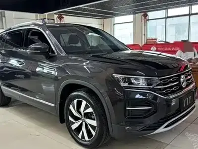 Volkswagen Tayron 2022, 57000 км, за 122800 CNY