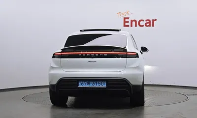 Porsche Macan 2025, 9478 км, за 98900000 KRW - фото 4