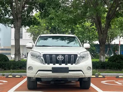 Toyota Prado 2017, 200000 км, за 186000 CNY