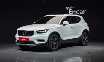 Volvo XC40 · 2022 год