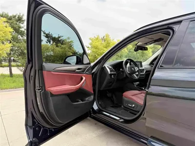 BMW X3 2023, 47000 км, за 213800 CNY