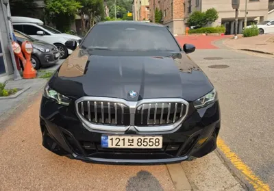 BMW 5-Series · 2024 год
