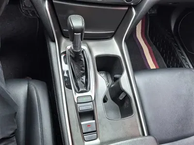 Honda Accord 2019, 64000 км, за 79800 CNY - фото 15