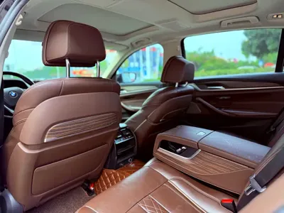 BMW 5 Series New Energy 2019, 192000 км, за 105000 CNY - фото 10