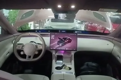 Xiaomi Auto YU7 2025, 14400 км, за 297078.06 CNY - фото 19