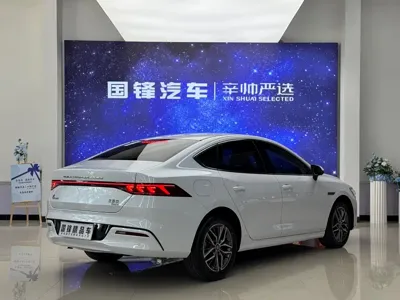 BYD Qin Plus 2022, 50000 км, за 53800 CNY