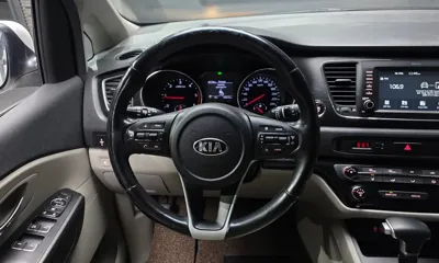 Kia Canival 2019, 145212 км, за 10500000 KRW - фото 13