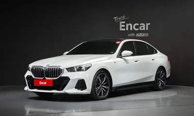 BMW 5-Series · 2024 год