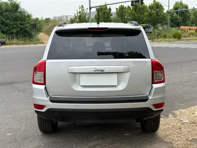 Jeep Compass (Import) 2011, 32000 км, за 25800 CNY - фото 11