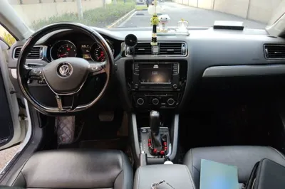 Volkswagen Sagitar 2017, 132900 км, за 57353.54 CNY - фото 18