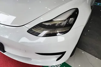 Tesla Model 3 2019, 75800 км, за 109535.68 CNY - фото 8