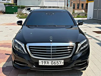 Mercedes-Benz S-Class · 2016 год