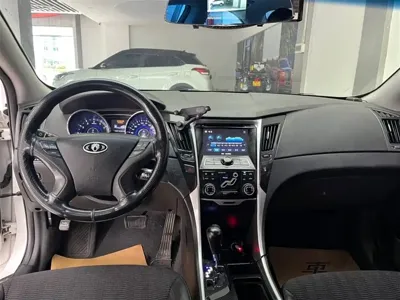 Hyundai Sonata 2012, 96000 км, за 16800 CNY - фото 5