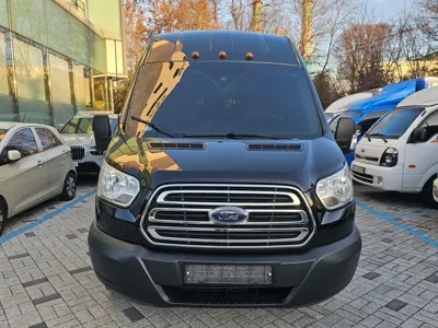 Ford Transit 2017, 127419 км, за 27900000 KRW