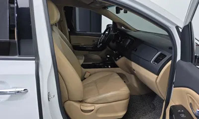 Kia Canival 2018, 159882 км, за 10500000 KRW - фото 11