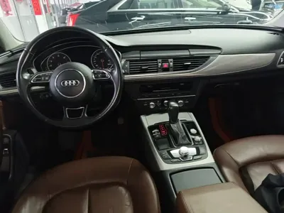Audi A6L 2018, 174700 км, за 100700 CNY - фото 10
