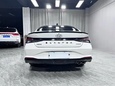 Hyundai Elantra 2023, 21000 км, за 105800 CNY