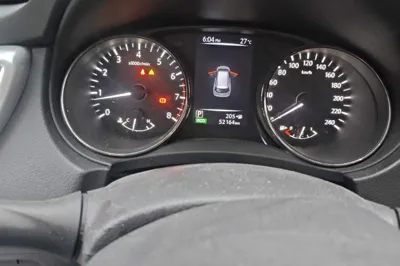 Nissan X-Trail 2017, 52100 км, за 67935.63 CNY - фото 9