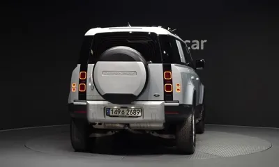 Land Rover Defender 2022, 92306 км, за 57900000 KRW - фото 4