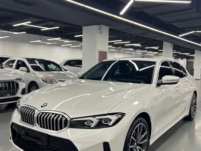 BMW 3 Series · 2023 год