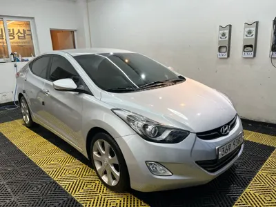 Hyundai Avante 2012, 147893 км, за 3500000 KRW