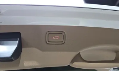 Kia Canival 2017, 70367 км, за 14500000 KRW - фото 20