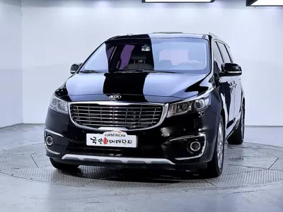 Kia Canival 2016, 239654 км, за 6190000 KRW