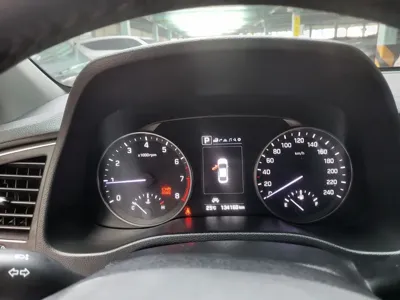 Hyundai Avante 2018, 134000 км, за 8990000 KRW - фото 14
