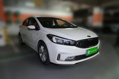 Kia K3 2016, 87100 км, за 33245.38 CNY