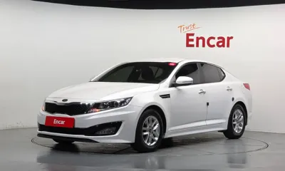Kia K5 · 2012 год