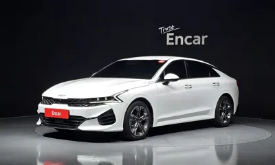 Kia K5 · 2023 год