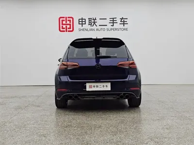 Volkswagen Golf 2020, 45599 км, за 69800 CNY