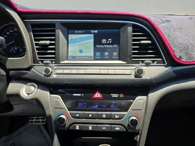 Hyundai Avante 2016, 165132 км, за 8200000 KRW - фото 12